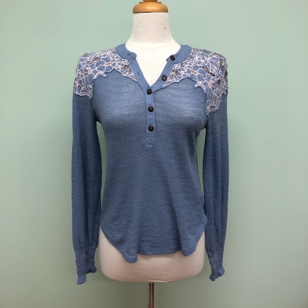 Free People | Women's Long Sleeve Top | Sky Blue | Small